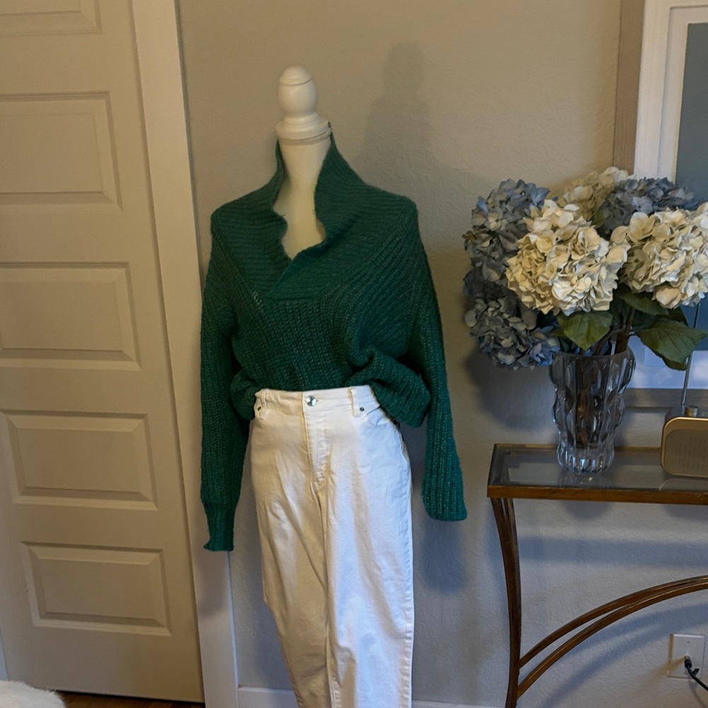 White skinny five pocket jeans, From Nine West size 12